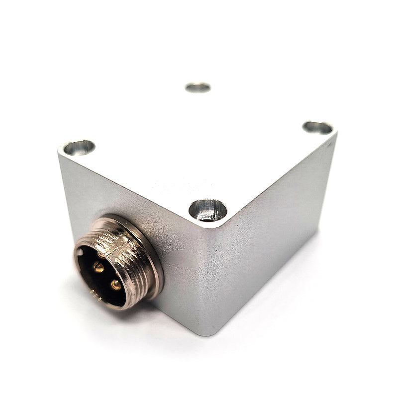 Universal Capacitance Amplifier